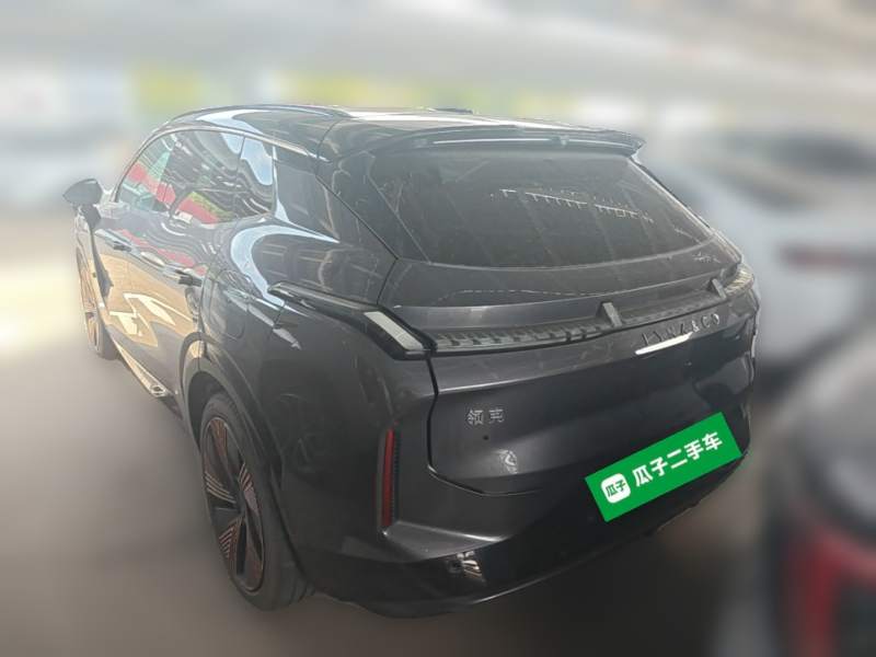 Used Lynk & Co 08 EM-P 2023 220 km Limited-Time Edition — 4