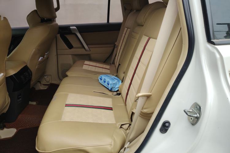 Used Toyota Prado 2015 2.7L TXL Middle East Version
