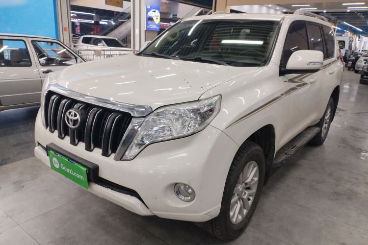 Used Toyota Prado 2017 4000 TXL Dual Airbags Side-Mounted – Middle East Version