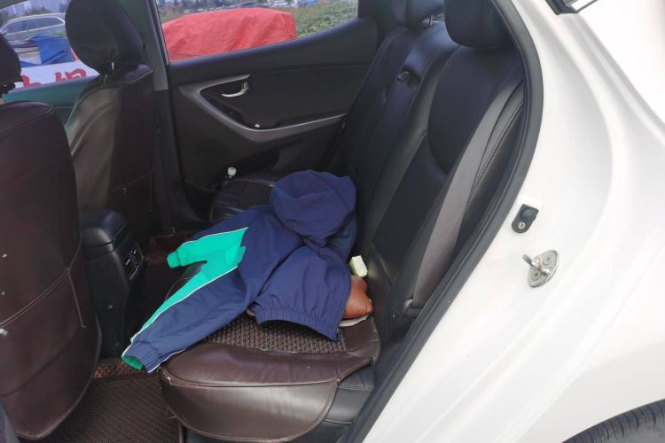 Used Hyundai Elantra (5th Generation / Langdong) 2015 1.6L Automatic Luxury Model
