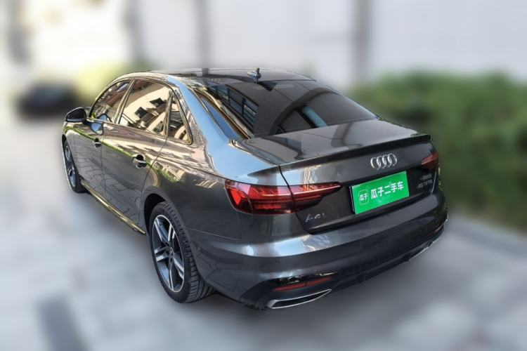 Used Audi A4L 2022 40 TFSI Luxury Dynamic Model
