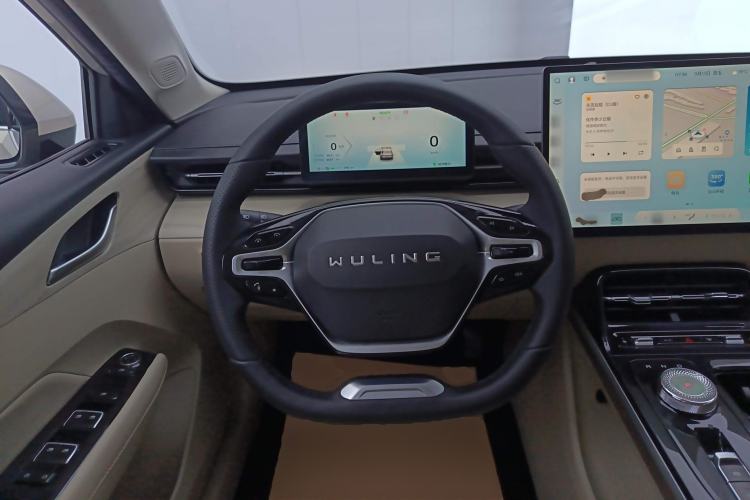 Used Wuling Xingguang 2024 Co-Creation Edition 510 Advanced Model
