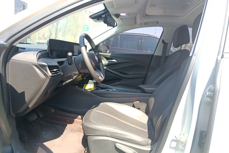 Used Buick Verano 2023 Pro Enjoyment Edition Left Front Seat