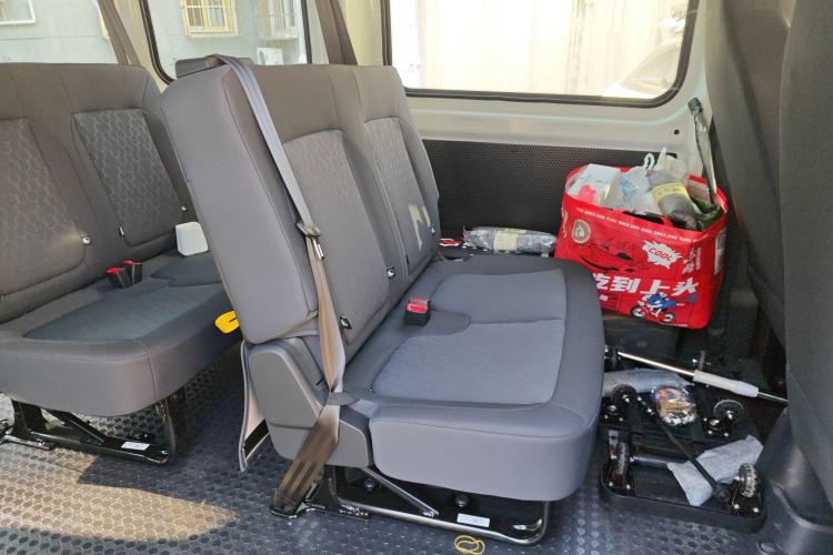 Used JMC E Fushun 2025 Model, Open Window Version, 53.58 kWh, Mid-axle, Low-roof
