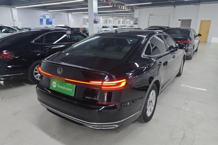 Used Volkswagen Passat 2023 280TSI Business Edition
