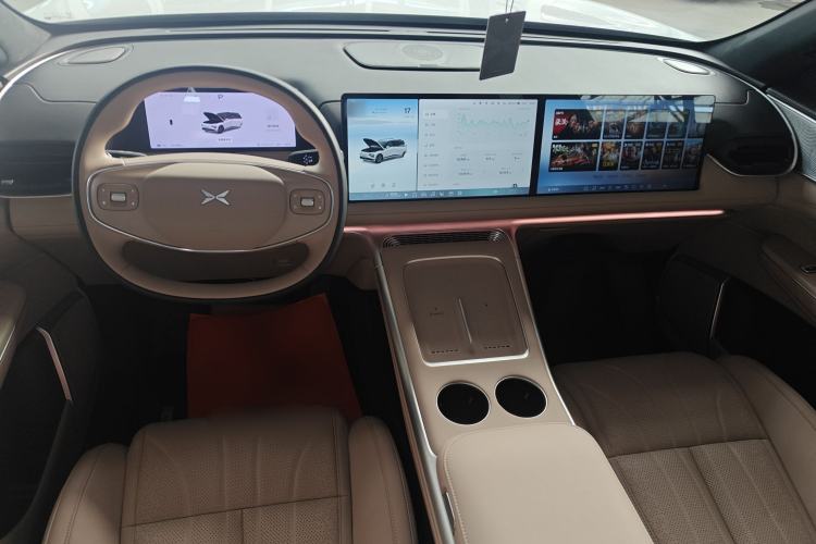 Used XPeng G9 2025 625 Long-Range Max
