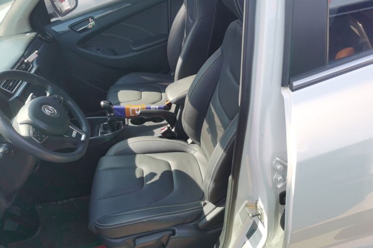 Used Dongfeng Fengon 580 2021 Revised ☆ Star Edition 1.8L Manual Elite Version Left Front Seat