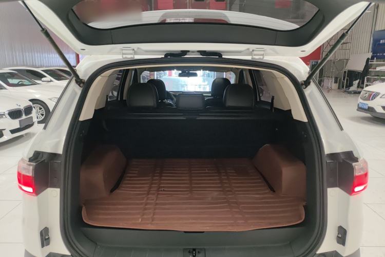 Used Dongfeng Fengon S560 2018 1.8L CVT Urban Model 5 Seats Trunk