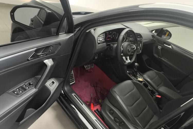 Used Volkswagen Tiguan L 2021 330TSI Automatic Two-Wheel Drive R-Line Enhanced Edition Driver Seat