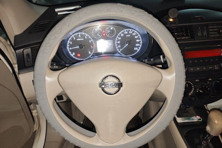 Used Nissan Tiida 2011 1.6L CVT Comfort Model Steering Wheel