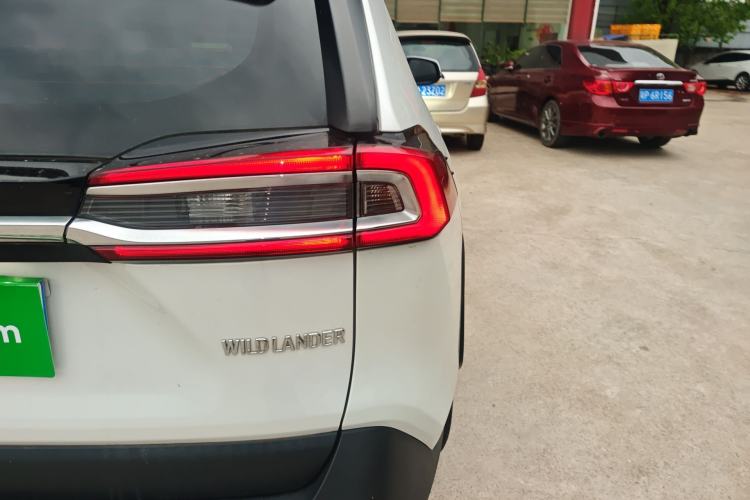 Used Toyota Wildlander 2022 2.0L CVT Two-Wheel Drive Leading Edition