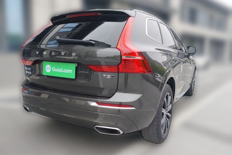 Used Volvo XC60 2021 T5 4x4 Smart Luxury Edition Rear Right 45 Deg