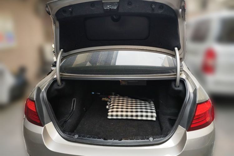 Used BMW 5 Series 2012 520Li Elegant Edition Trunk