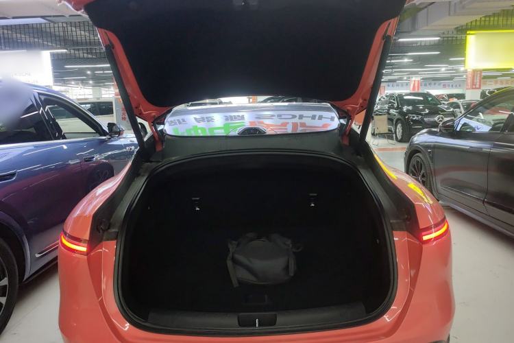 Used Avatr 06 2025 Pro Range-Extended Edition Trunk