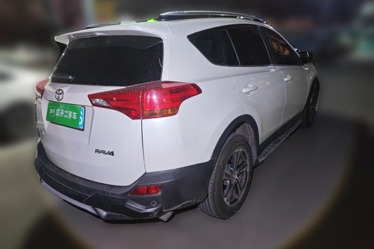 Used Toyota RAV4 2015 2.0L CVT Two-Wheel Drive Fashion Edition
