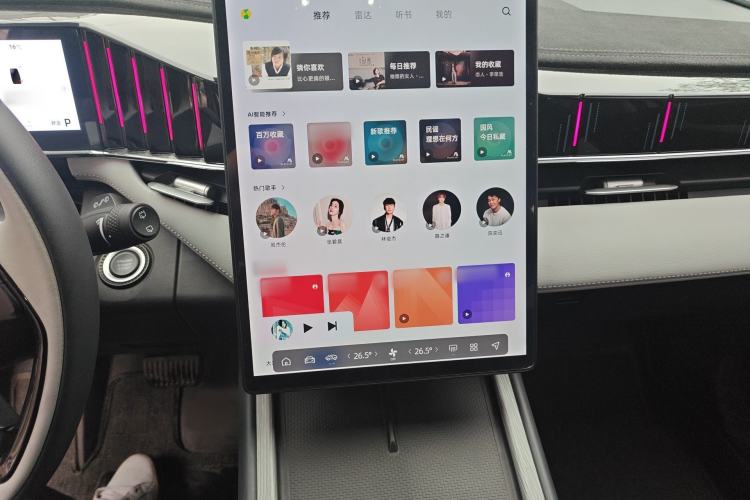 Used Geely Auto FX11 2024 1.5TD DCT Prestige Edition
