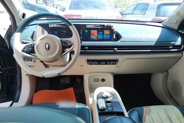 Used ORA Good Cat 2021 400km Standard Range Athena Edition Lithium Iron Phosphate Center Console