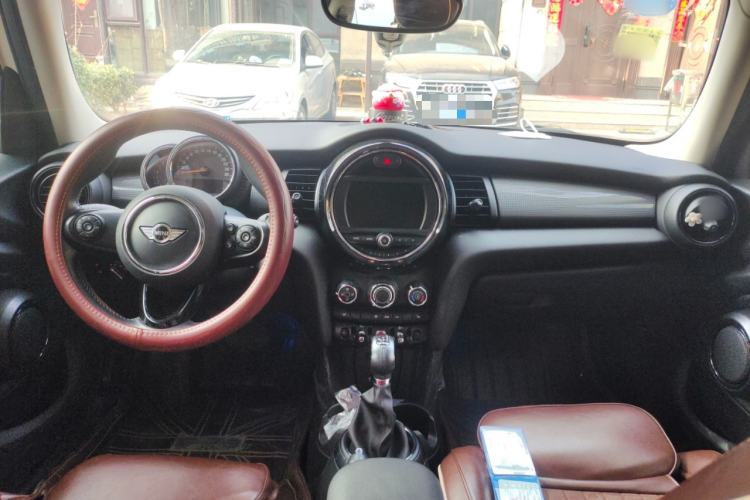 Used MINI MINI 2016 1.5T COOPER Five-Door Edition