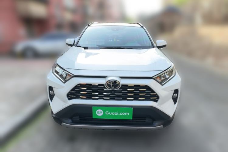 Used Toyota RAV4 2021 2.0L CVT Two-Wheel Drive Fashion Edition
