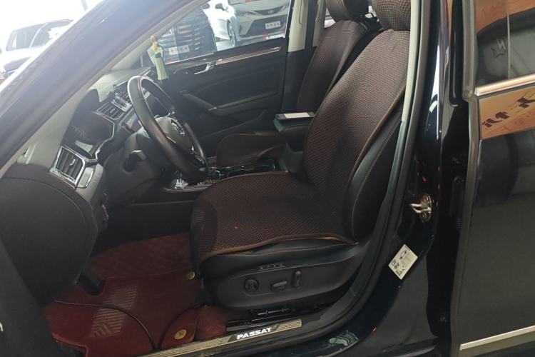 Used Volkswagen Passat 2017 330TSI DSG Prestige Edition
