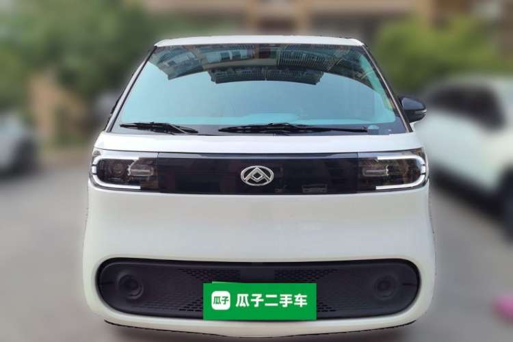 Used SAIC MAXUS Dana V1 2024 V1 Short Wheelbase Low-Roof Multi-Function Version (51 kWh)
