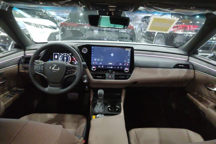 Used Lexus ES 2025 200 Premium Edition