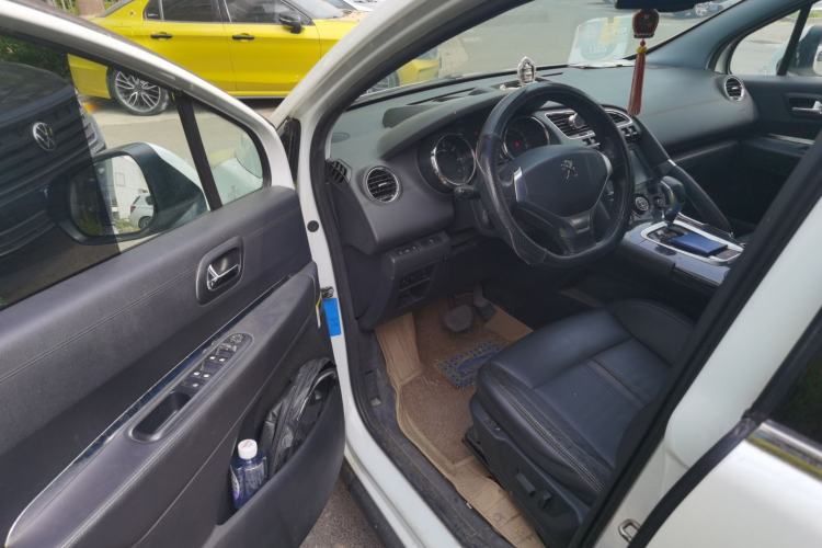 Used Peugeot 3008 2015 1.6THP Automatic Trend Edition
