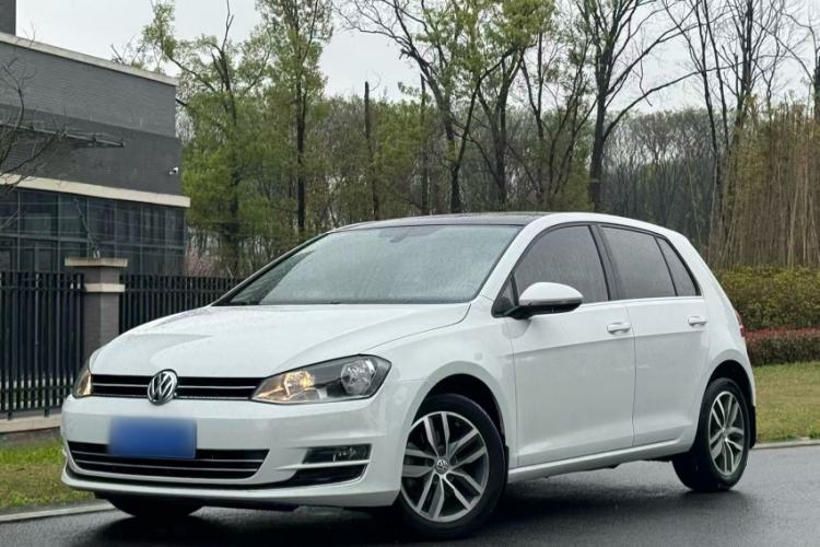 Used Volkswagen Golf 2016 230TSI Automatic Luxury Version