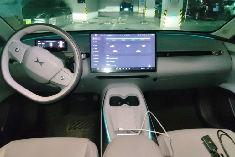 Used XPeng MONA M03 2024 620 with Ultra-Long Range Center Console