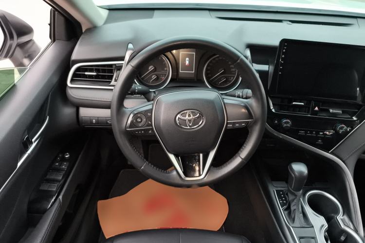 Used Toyota Camry 2022 2.0GVP Premier Edition Steering Wheel
