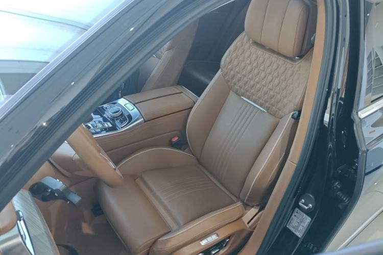 Used Hongqi H9 2020 2.0T Smart Connect Flagship Edition
