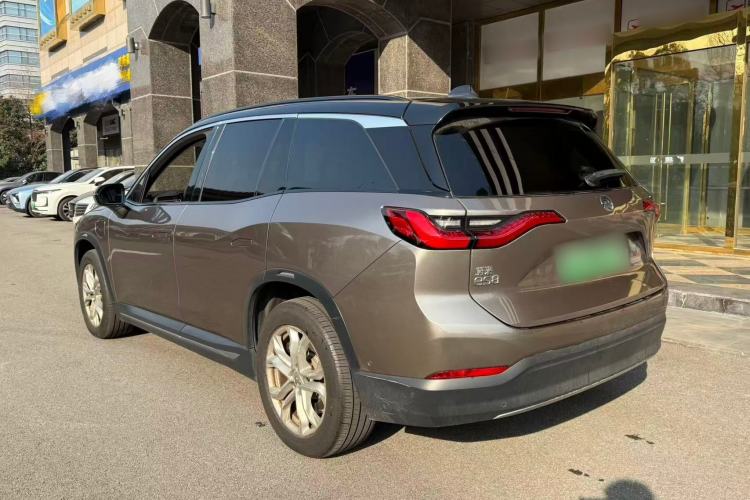 Used Nio ES8 2018 355 km Base Version 7-Seater Edition