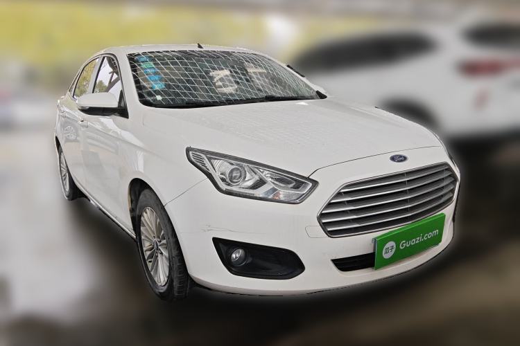 Used Ford Escort 2015 1.5L Manual Comfort Model
