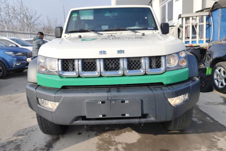 Used BAIC Off-Road BJ40 2017 40L 2.3T Automatic All-Wheel Drive Ring of the Tower Champion Edition
