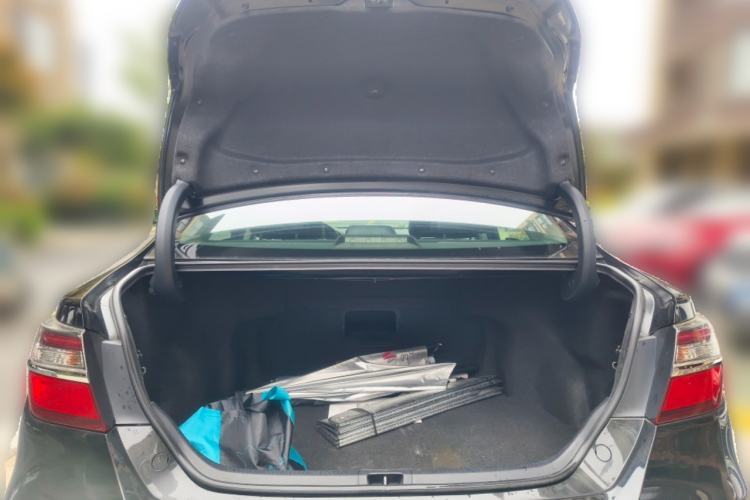 Used Toyota Camry 2016 2.0G 10th Anniversary Leading Edition Trunk