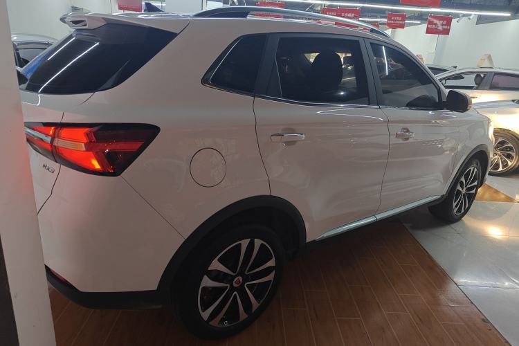 Used Roewe RX3 2018 1.6L Manual Internet Smart Edition
