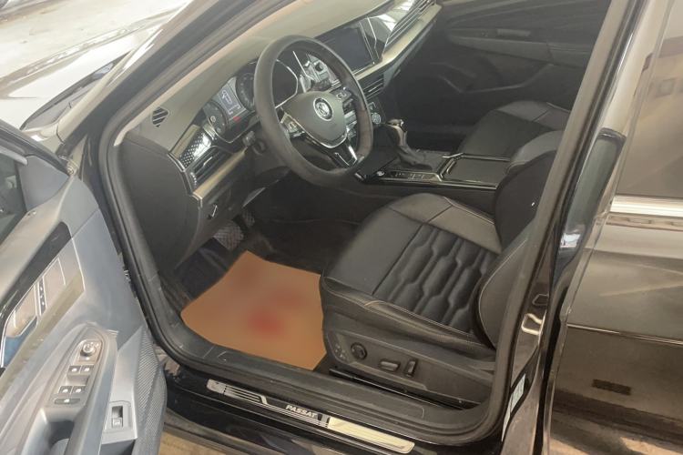 Used Volkswagen Passat 2019 330TSI Elite Edition China VI