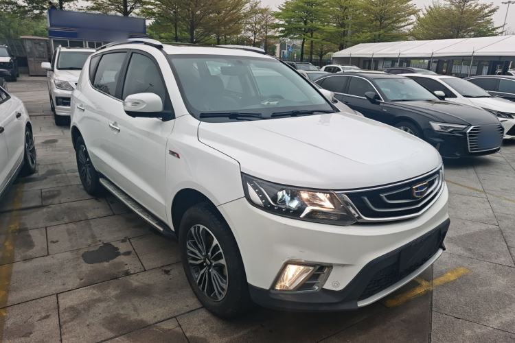 Used Geely Auto Vision X6 2016 1.3T CVT Flagship Model Front Right 45 Deg