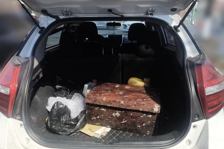 Used Toyota YARiS L Zhi Xuan 2016 Revised 1.3E Manual – Charming Edition Trunk