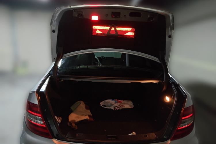 Used Mercedes-Benz C-Class 2011 C 200 CGI Fashion Model