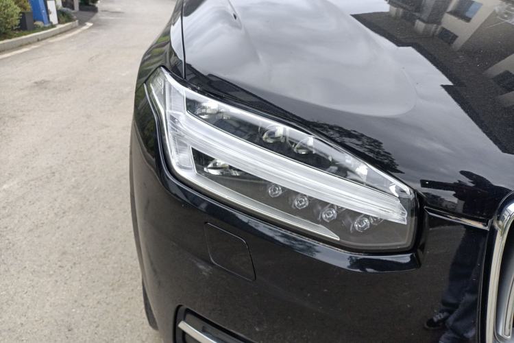 Used Volvo XC90 New Energy 2021 E-Drive Hybrid T8 Luxury Flagship 7-Seater
