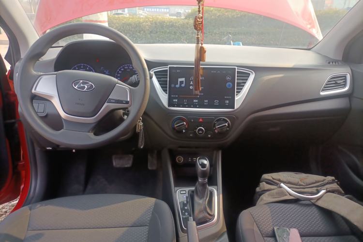 Used Hyundai Verna RV 2017 1.4L Automatic Cool Edition GLS China V Emission Standard