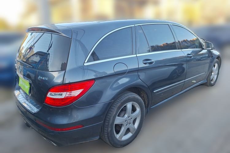 Used Mercedes-Benz R-Class 2014 R 320 4MATIC Luxury Model