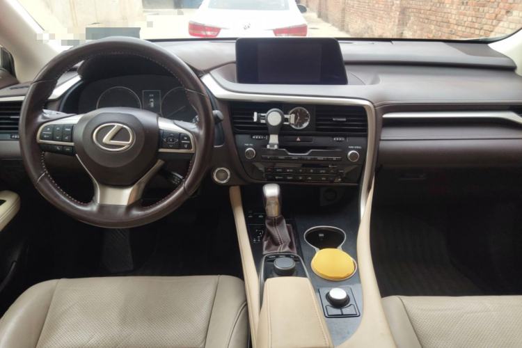 Used Lexus RX 2016 300 Two-Wheel Drive Elite Version China V Standard Center Console