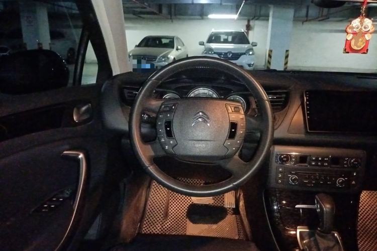 Used Citroen C5 2013 2.3L Automatic Zunyu Model