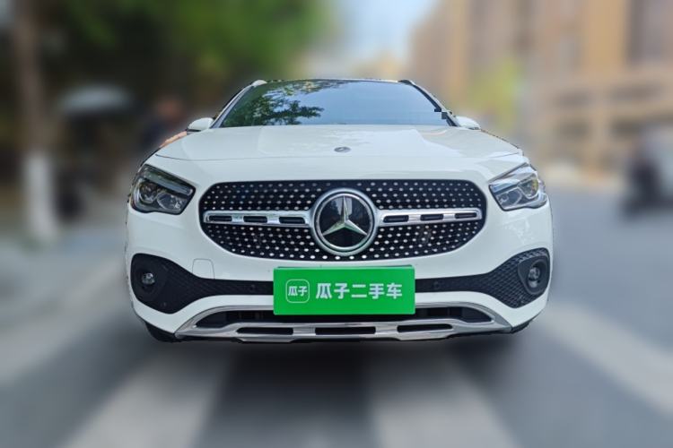 Used Mercedes-Benz GLA 2022 Facelifted GLA 200 Front