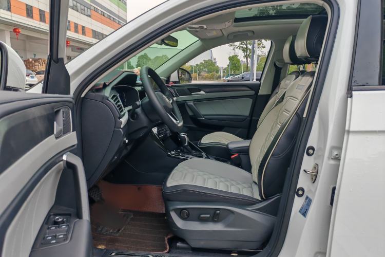 Used Volkswagen Tayron 2024 330TSI Two-Wheel Drive Luxury Plus Advanced Version