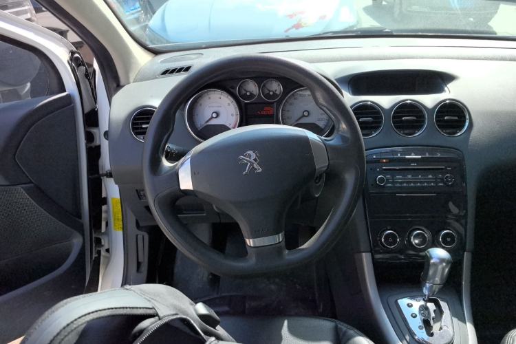 Used Peugeot 408 2013 2.0L Automatic Comfort Edition
