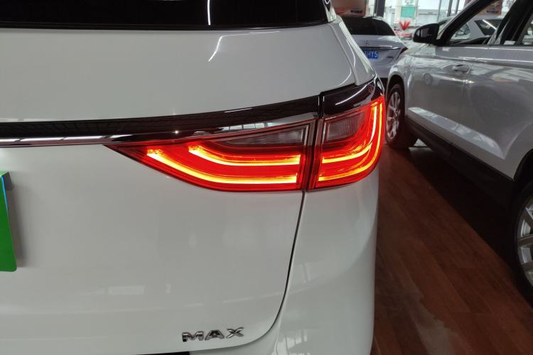 Used BYD Song MAX 2019 1.5T Automatic Smart Connect Ruiyi Sunroof Model 7 Seats China VI Standard