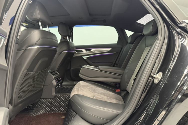 Used Audi A6L 2023 Revised 45 TFSI Prestige Dynamic Edition
